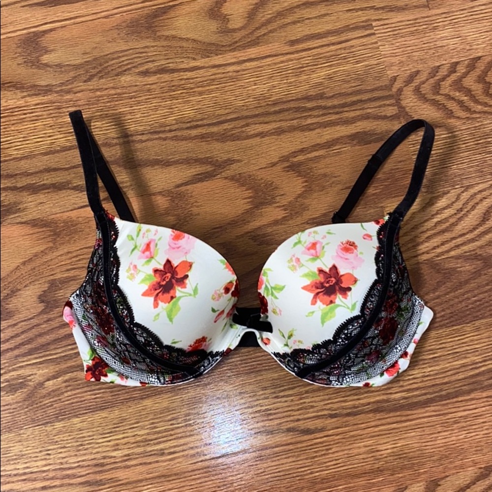 Very Sexy Push-Up bra